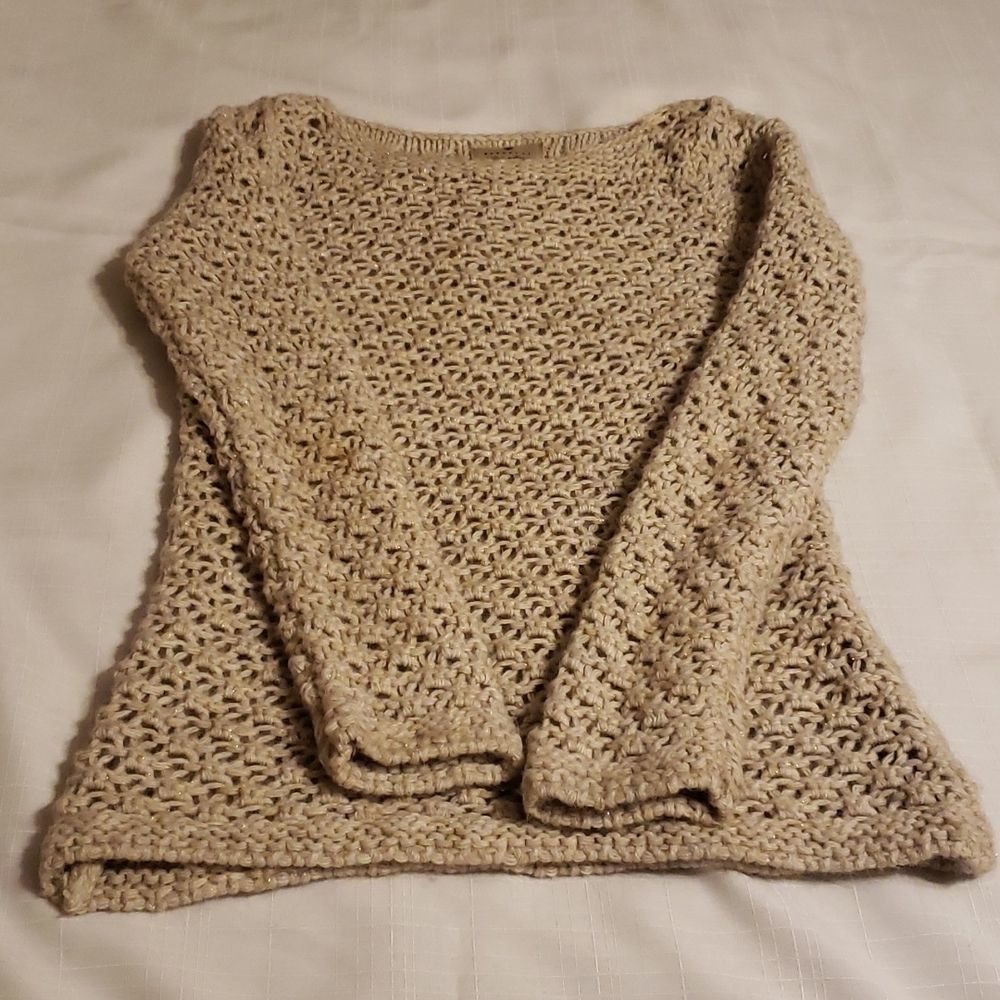 BERRETTI tan/gold sweater. Size small